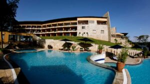 6 Day private lodge vacation safari